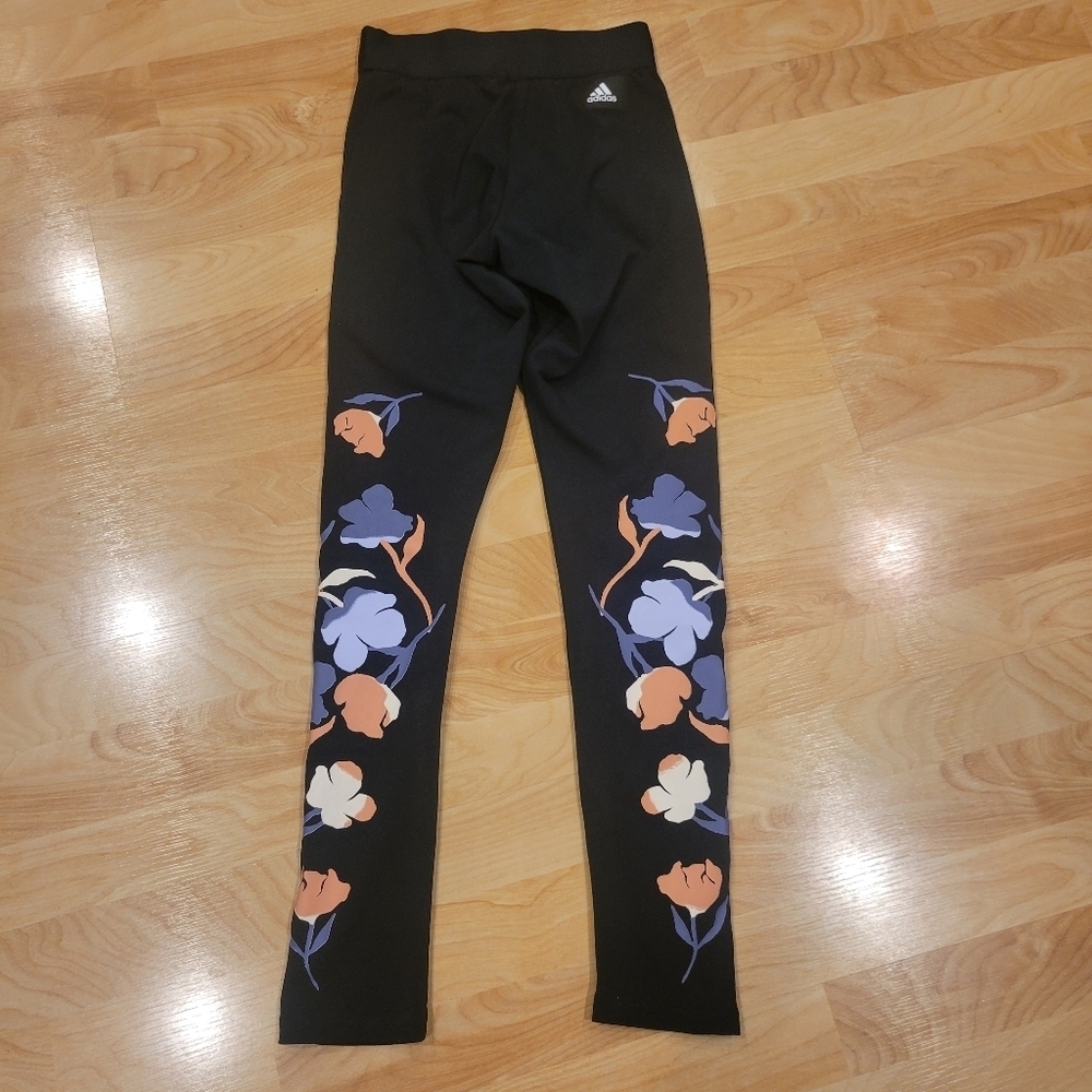 Adidas GFX Floral tights size xs - Picture 8 of 11